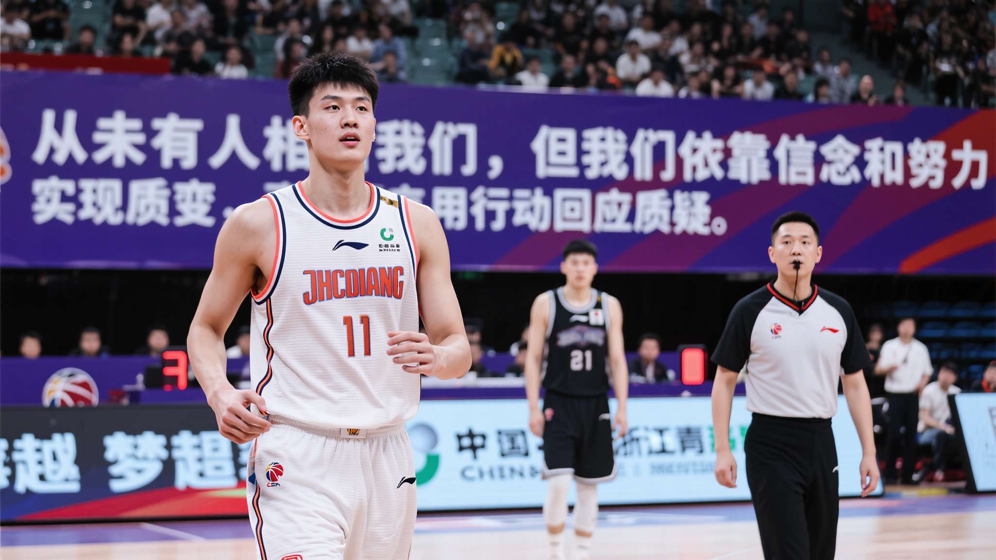 本文聚焦于此句内核：_“从未有人相信我们，但我们依靠信念和努力，实现质变，用行动